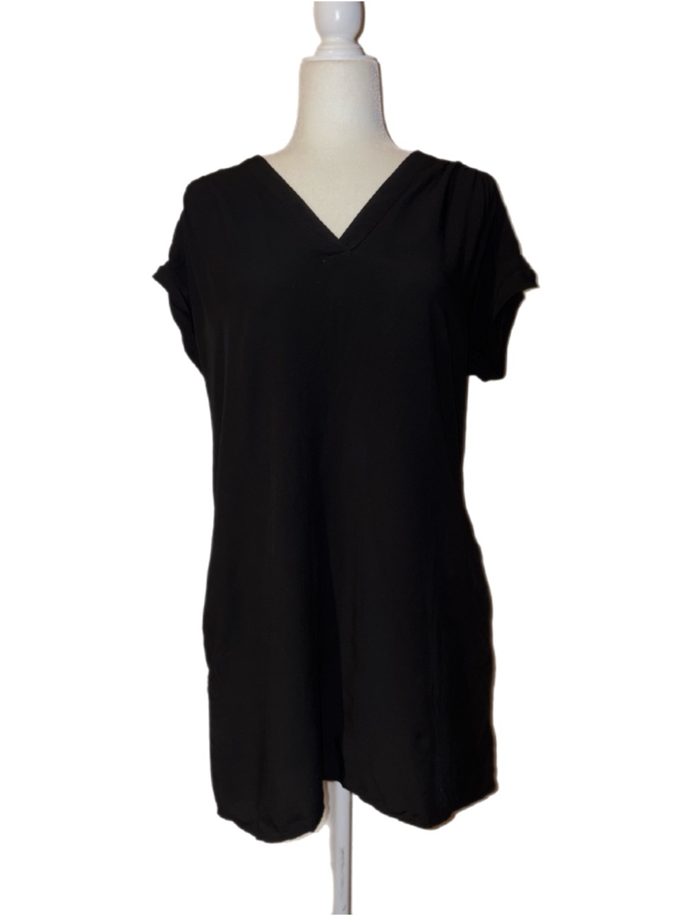 Gap Women’s Black mini dress Size Small